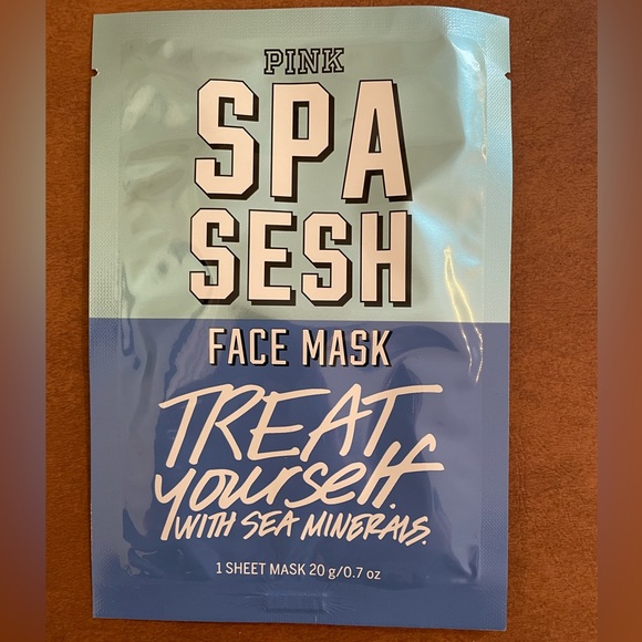 Pink by Victoria’s Secret beauty face sheet masks NWT Set of 4! Self care easy - Picture 6 of 7